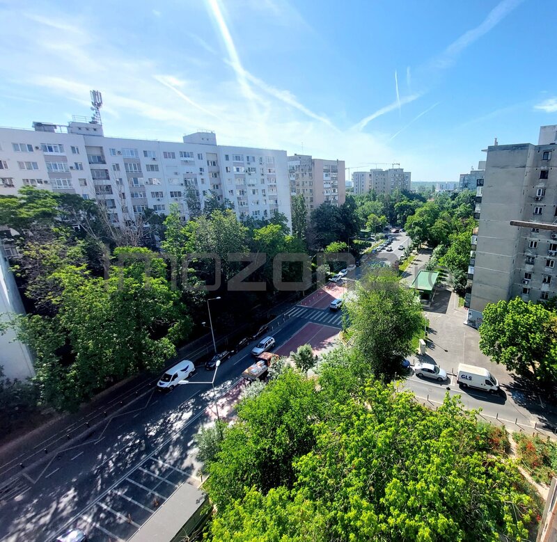 Raul Doamnei, Drumul Taberei, 2 camere, decomandat,